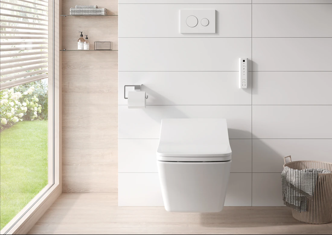 TOTO entwickelt seine WASHLET-Modelle in Funktion und Design immer weiter. Mit seiner klaren Form erweitert das neue WASHLET SX die Auswahl an Dusch-WCs und integriert die bewährten Hygienetechnologien. Foto: TOTO Europe