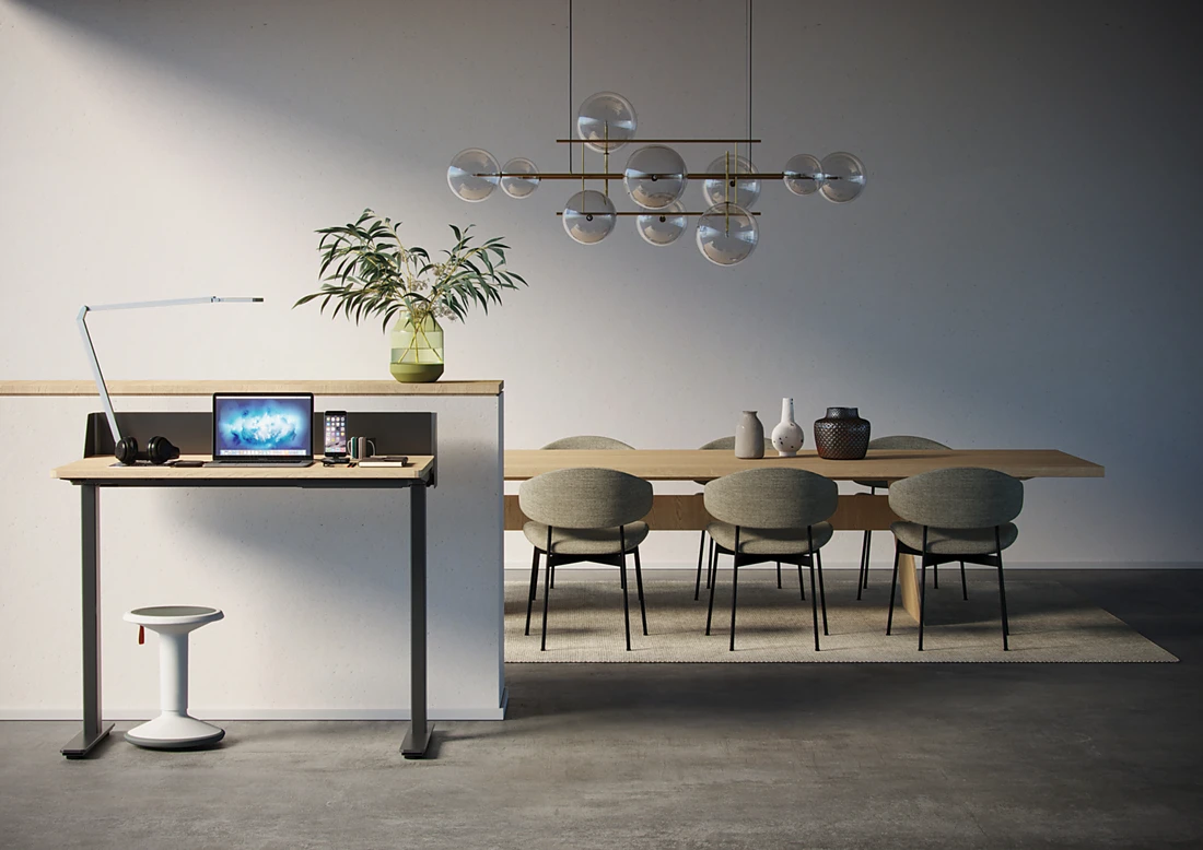With its elegant design reminiscent of a traditional writing desk and 156 variations, the JobTisch can be adapted to almost any living environment – even where little space is available. The graceful Roxxane desk luminaire from Nimbus provides appropriate lighting and can be intuitively operated with touchless gesture control. Photo: Häfele