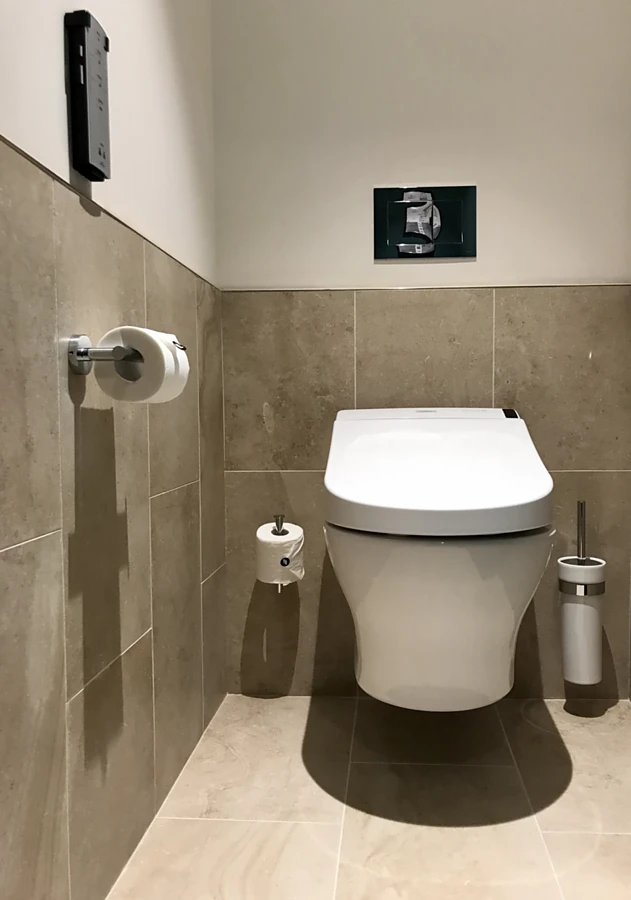 <p><span>The bathrooms at Hotel Imperator all feature one of TOTO&rsquo;s top products: WASHLET. The shower toilet from the Japanese bathroom manufacturer is a perfect fit in these high-end bathrooms. Photo: TOTO</span><span></span></p>