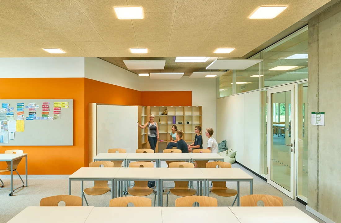 <p><span>In the classrooms, square Modul Q Project luminaires from Nimbus help the children to concentrate with their soft, brilliant light. Photo: David Matthiessen</span><span></span></p>