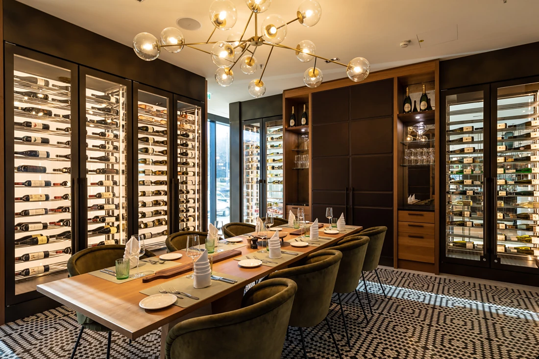<p>The separate Wine Room is an intimate space for exclusive gatherings and tastings. The hotel has an extraordinary range of flexible, adaptable spaces for meetings, conferences, conventions and celebrations. Photo: TOTO</p>
